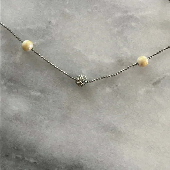 PREMIER DESIGNS Delicate Silver Tone Chain Necklace Faux Pearls Crystal Bead - Picture 4 of 4